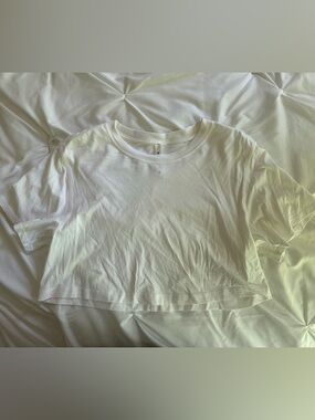 lululemon White Cropped Tee